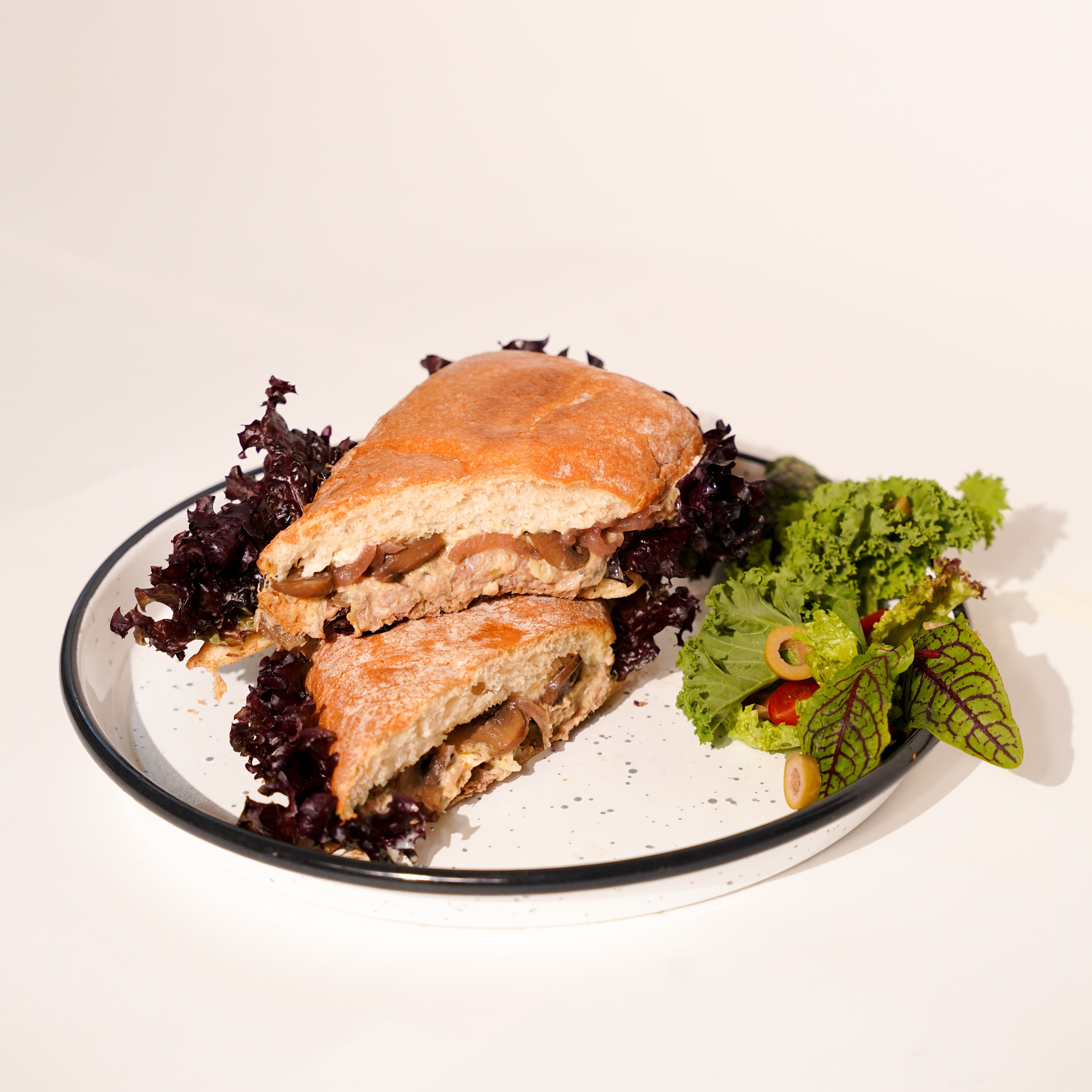 پنینی رست بیف